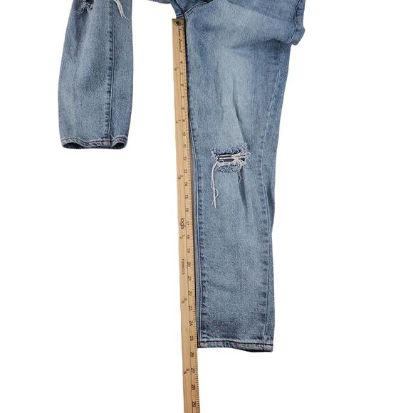 Ashley Mason Jeans 9 Bleached Stone Washed Light Denim Ripped Destroyed Mom - Picture 10 of 14